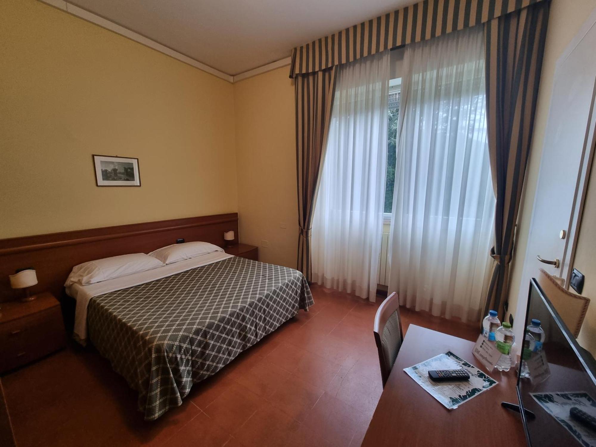 Hotel Del Lago Piediluco Active & Spa Exterior photo